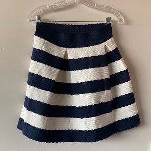 Black and white pull on skirt